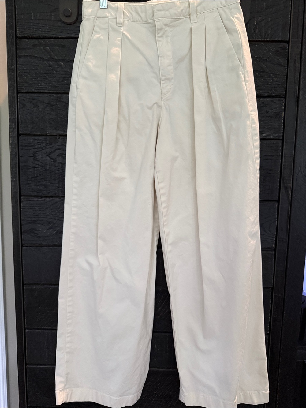 Women’s 6P soft off white Pleated trousers Pants